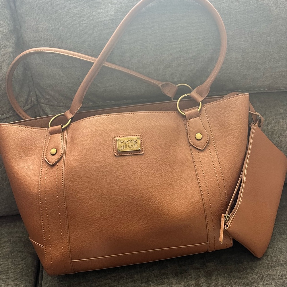 NWOT Frye and Co. tote purse Caramel